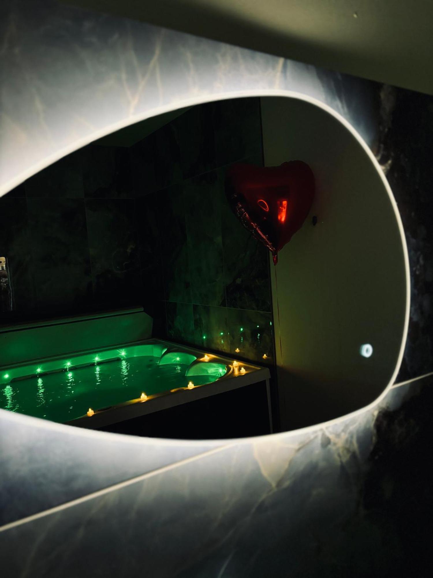 Delicate Addiction Spa Lens Exterior foto